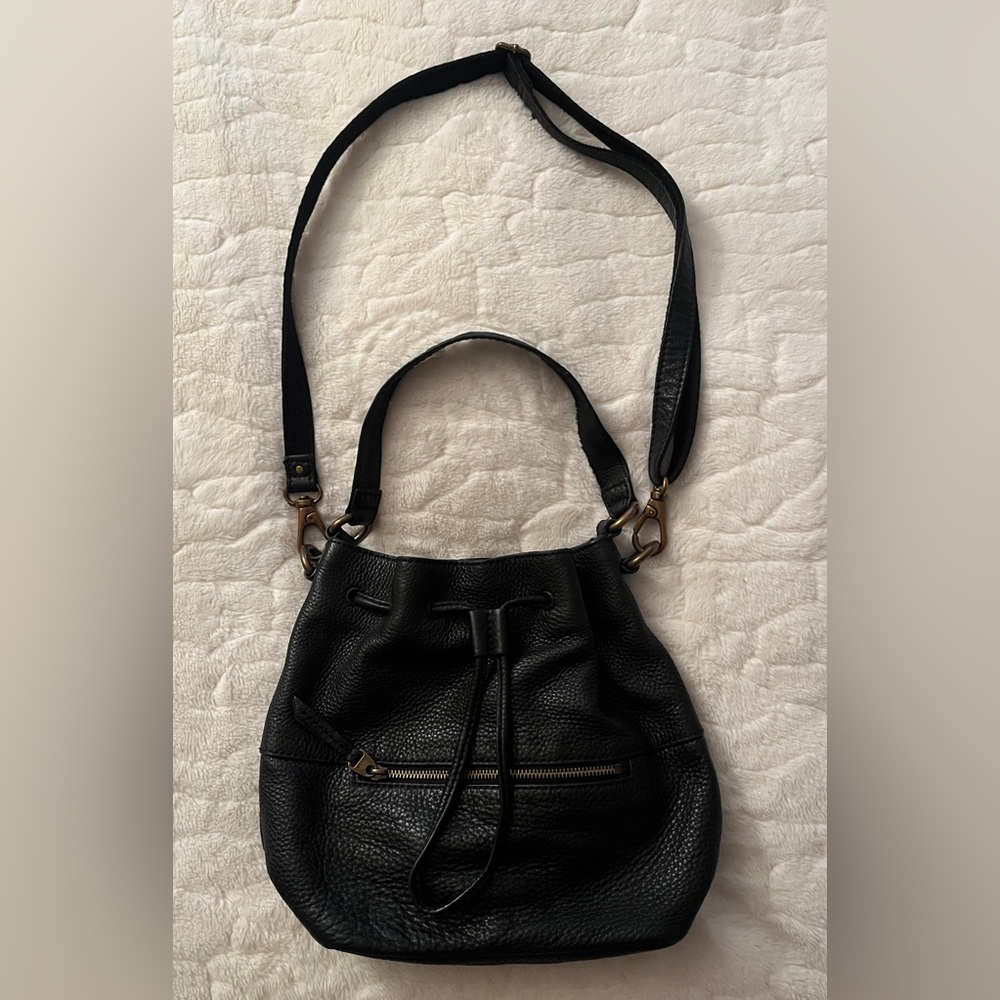 Fossil Black Leather Shoulder Bag